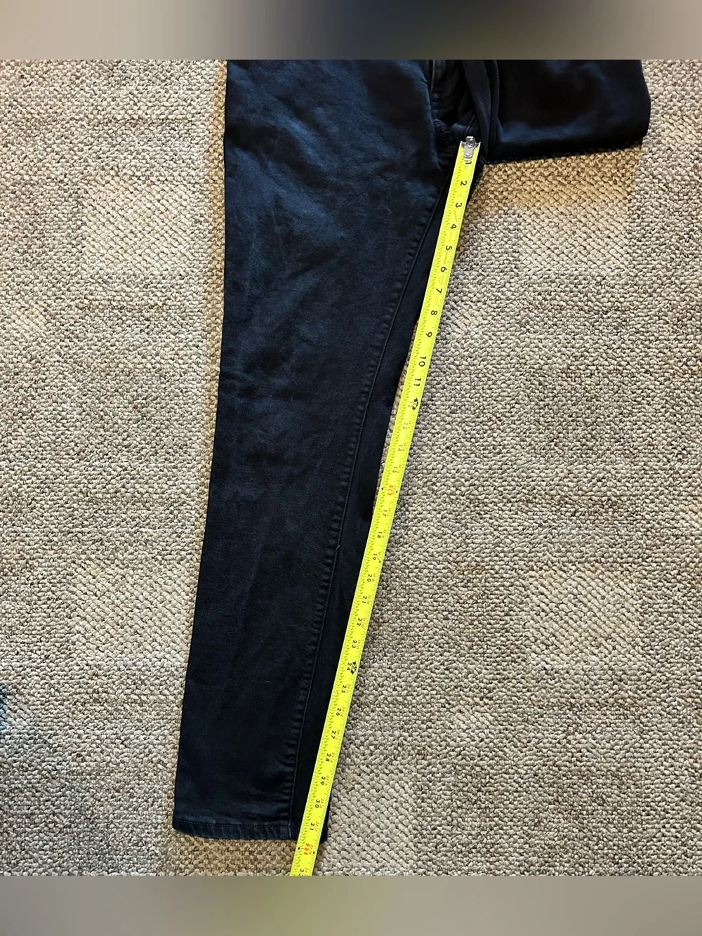 Tommy Hilfiger black denim slim fit jeans. 34W 32L